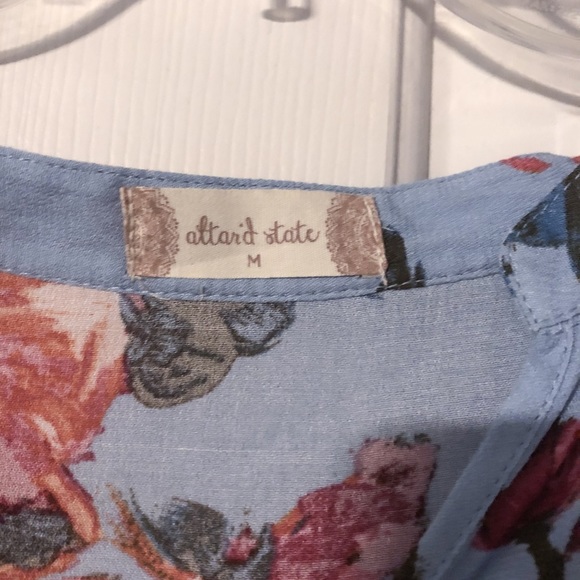 Floral Altar’d State Tunic - Picture 2 of 3